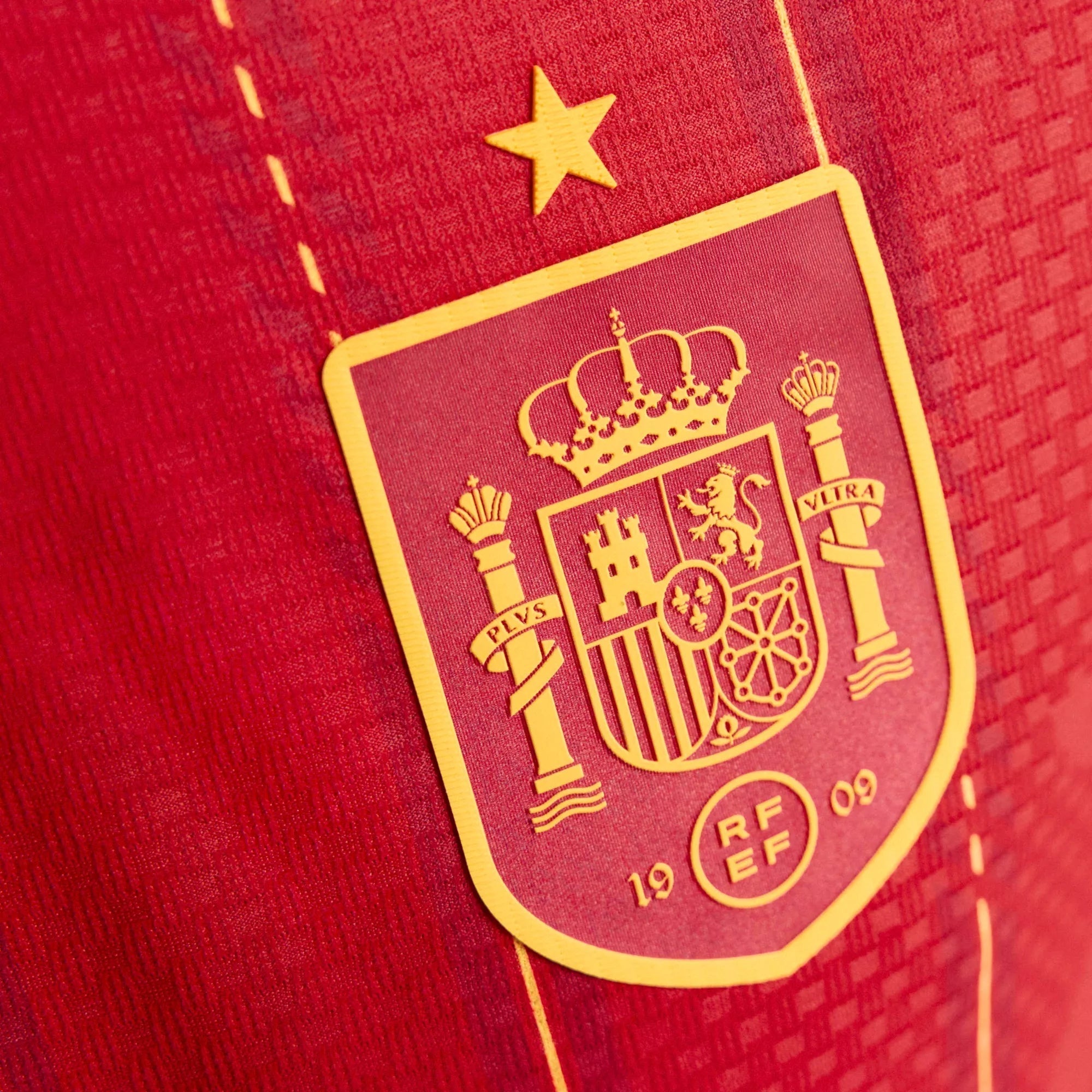 adidas Men's Remiro Spain Authentic World Cup Home Jersey 2026 (Vivid Red)