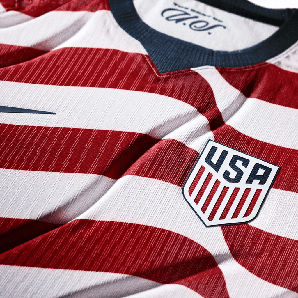 Nike Mens Balogun United States Match Authentic Home Jersey 2026 (Sail/Midnight Navy)